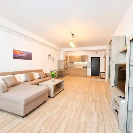 Sunshine By The Sea 아파트 *